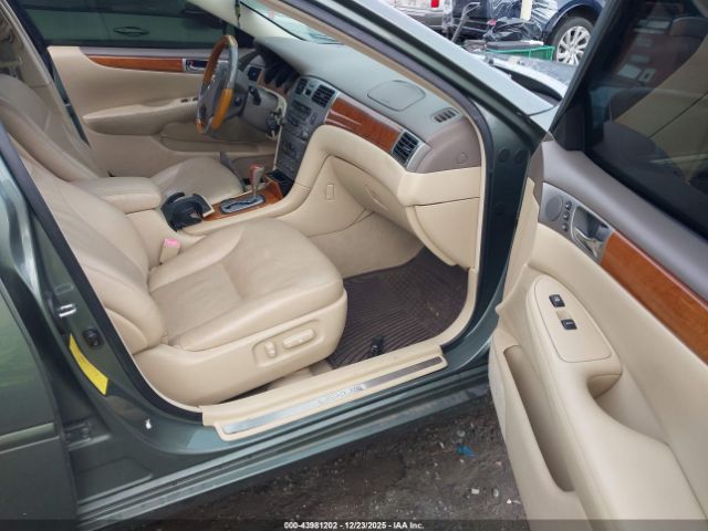 2005 LEXUS ES 330 JTHBA30G355133851 Photo 4