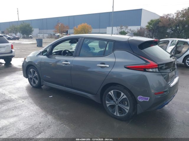 2019 NISSAN LEAF 1N4AZ1CP8KC317511 Photo 2