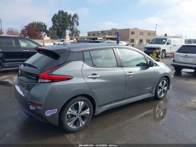 2019 NISSAN LEAF 1N4AZ1CP8KC317511 Photo 3