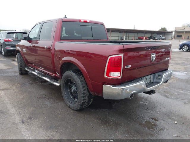 1C6RR7NM8HS875724 RAM 1500 Laramie 4x4 5&#039;7 Box