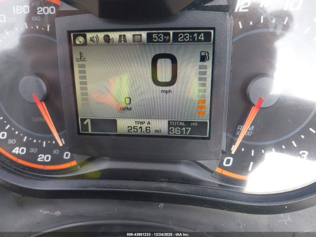 2014 CAN-AM SPYDER ROADSTER 2BXNABC1XEV000921 Photo 6