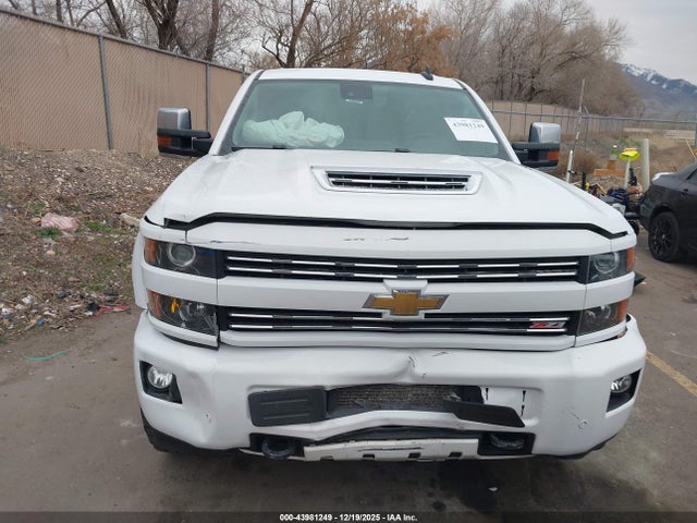 1GC1KTEY1KF198599 Chevrolet Silverado 2500hd Ltz