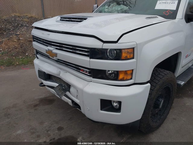 1GC1KTEY1KF198599 Chevrolet Silverado 2500hd Ltz