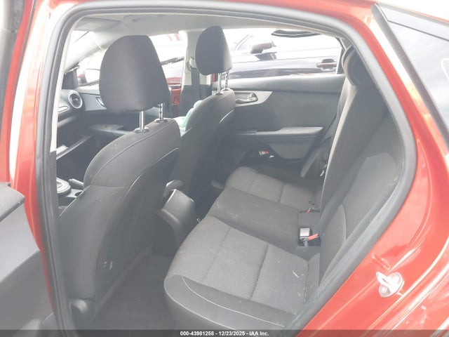 KIA Forte Lxs 2023 3KPF24AD0PE679931 Image 8