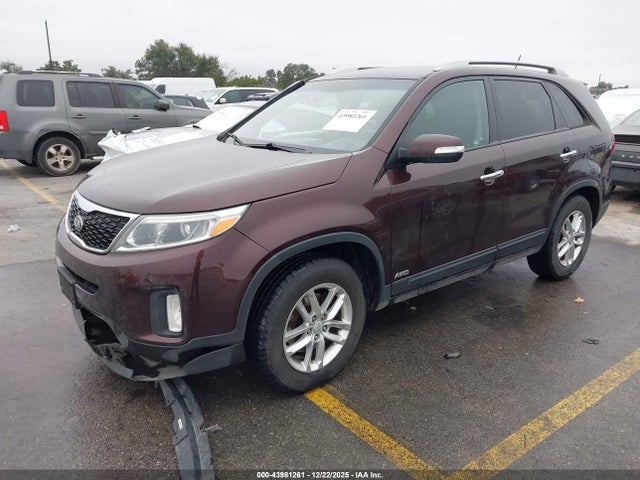 Продажа на аукционе авто 2015 Kia Sorento Lx, vin: 5XYKTCA66FG614901, номер лота: 43981261