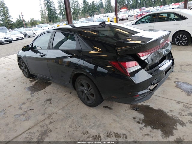 KMHLM4AG8MU093042 Hyundai ELANTRA SEL
