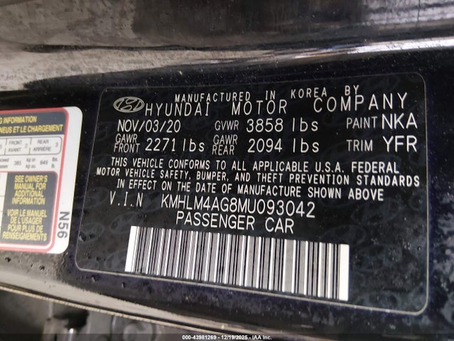 KMHLM4AG8MU093042 Hyundai ELANTRA SEL