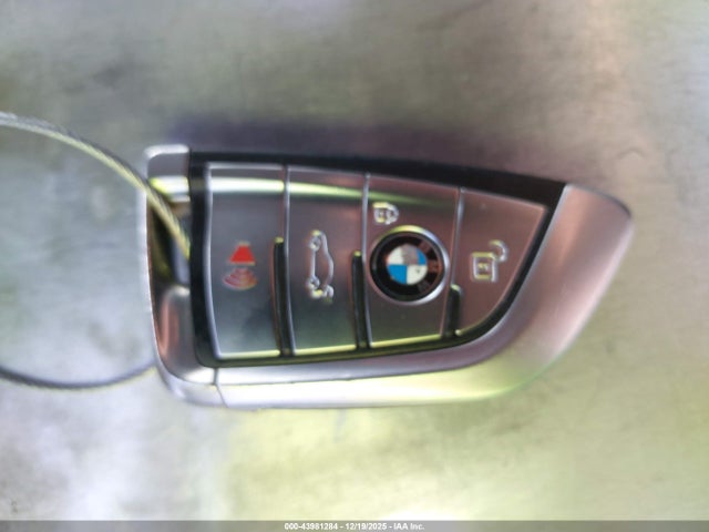5UXKR2C53G0H42342 BMW X5 Sdrive35i