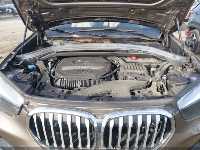 2020 BMW X1 WBXJG9C00L5R24836 Photo 9