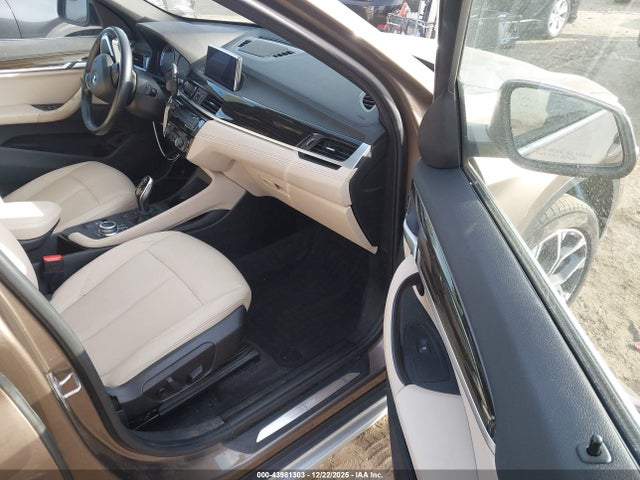 2020 BMW X1 WBXJG9C00L5R24836 Photo 4