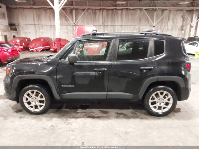 ZACNJBABXLPL42582 Jeep Renegade Sport 4x4