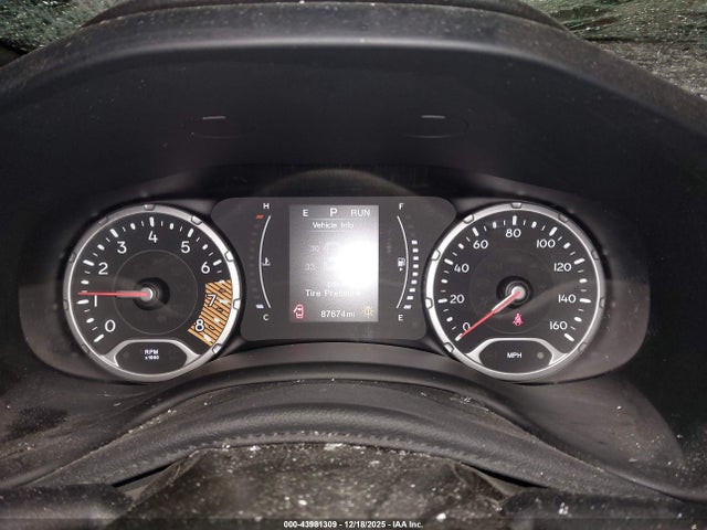 ZACNJBABXLPL42582 Jeep Renegade Sport 4x4
