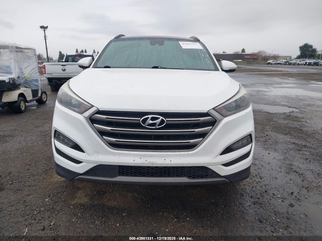 Hyundai Tucson Limited 2016 KM8J33A24GU082763 Image 12
