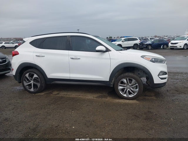 Hyundai Tucson Limited 2016 KM8J33A24GU082763 Image 13
