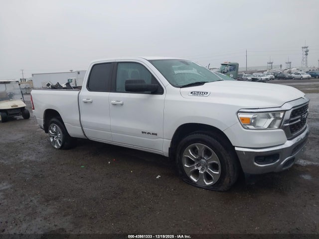 1C6RREBT1NN218533 RAM 1500 Big Horn 4x2 6&#039;4 Box