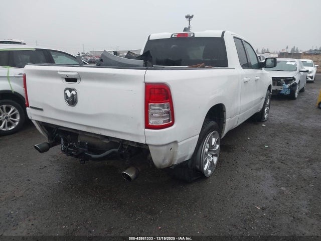 1C6RREBT1NN218533 RAM 1500 Big Horn 4x2 6&#039;4 Box