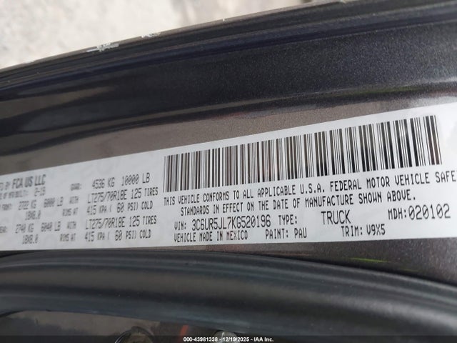 43981338 :رقم المزاد ، 3C6UR5JL7KG520196 vin ، 2019 Ram 2500 Big Horn  4x4 8' Box مزاد بيع