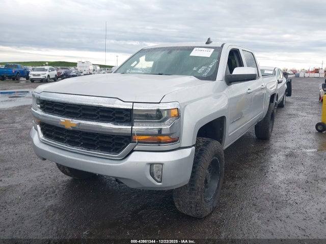 Chevrolet Silverado 1500 1lt 2018 3GCUCRER4JG409698 Image 2
