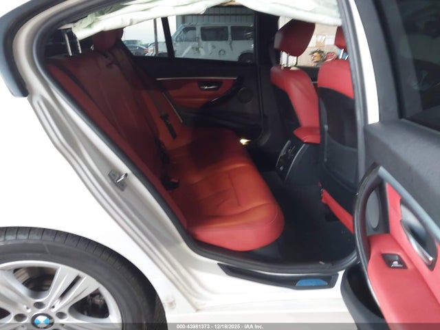 WBA8E9G51GNT85606 BMW 328I