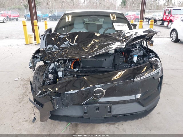 YV4EK3ZL1SS157023 Volvo Ex30 Ultra Twin Motor Performance
