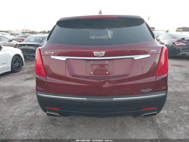 1GYKNCRSXJZ190378 Cadillac XT5 LUXURY