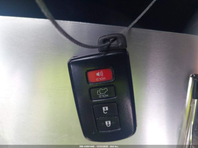 2018 TOYOTA HIGHLANDER 5TDKZRFH4JS547206 Photo 10