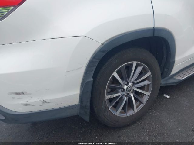 2018 TOYOTA HIGHLANDER 5TDKZRFH4JS547206 Photo 5