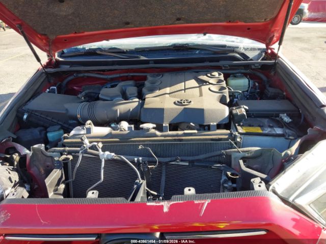 2021 TOYOTA 4RUNNER JTEMU5JR5M5845091 Photo 9