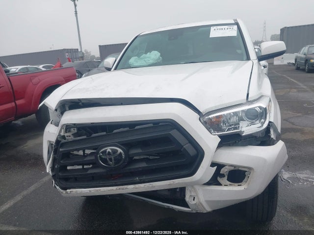 3TYRZ5CN9PT031437 Toyota Tacoma Sr V6