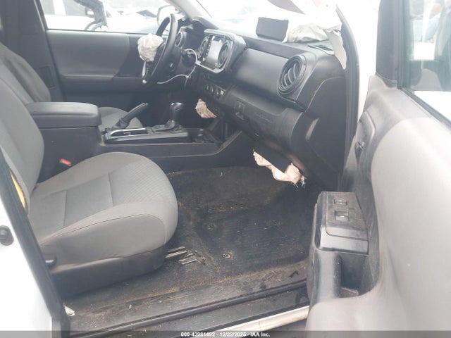 3TYRZ5CN9PT031437 Toyota Tacoma Sr V6
