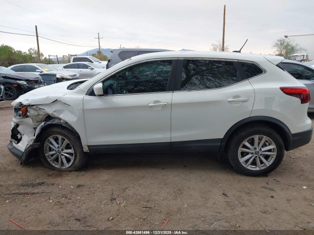 JN1BJ1CP9KW224536 Nissan Rogue Sport S