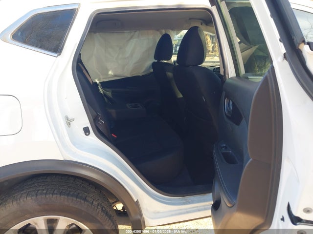 JN1BJ1CP9KW224536 Nissan Rogue Sport S