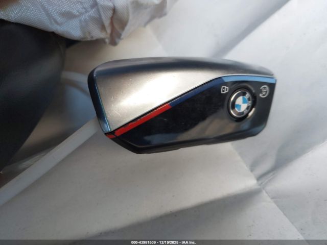 2023 BMW X1 WBX73EF00P5W13942 Photo 10