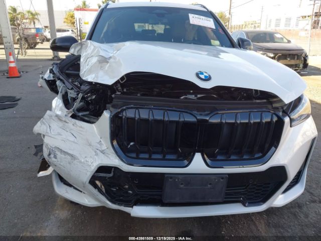 2023 BMW X1 WBX73EF00P5W13942 Photo 5