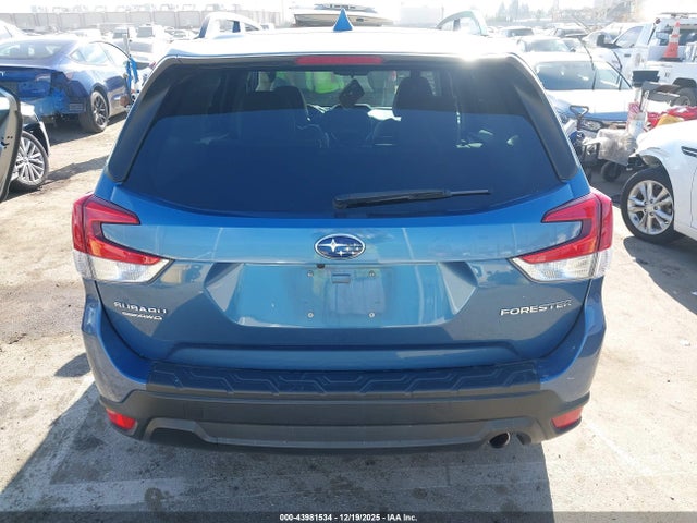 Subaru Forester Limited 2021 JF2SKASC4MH524356 Image 16