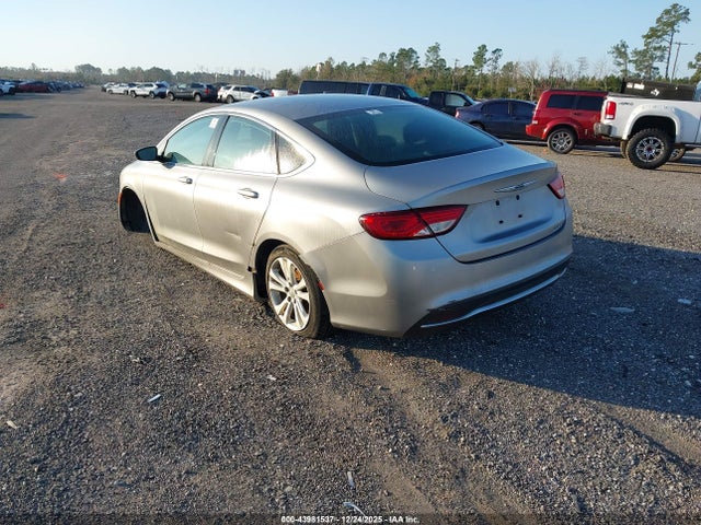 Продажа на аукционе авто 2015 Chrysler 200 Limited, vin: 1C3CCCAB1FN530077, номер лота: 43981537