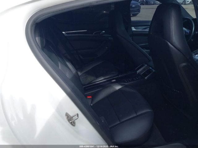 2012 PORSCHE PANAMERA WP0AB2A79CL060867 Photo 7