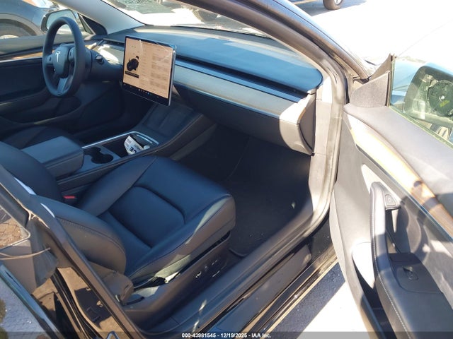 43981545 :رقم المزاد ، 5YJ3E1EC7NF175734 vin ، 2022 Tesla Model 3 Performance Dual Motor All-wheel Drive مزاد بيع