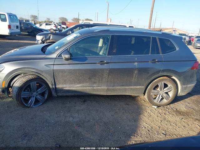 3VV4B7AX2KM073338 Volkswagen Tiguan 2.0t Sel Premium/2.0t Sel Premium R-line