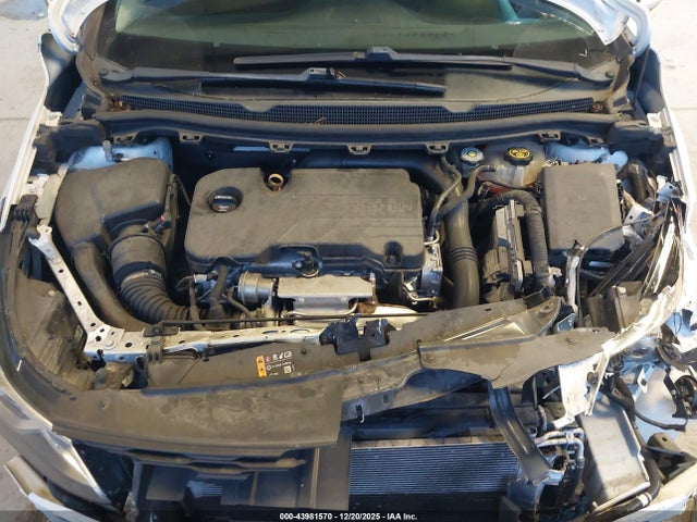 1G1BE5SM6J7176334 Chevrolet Cruze Lt Auto