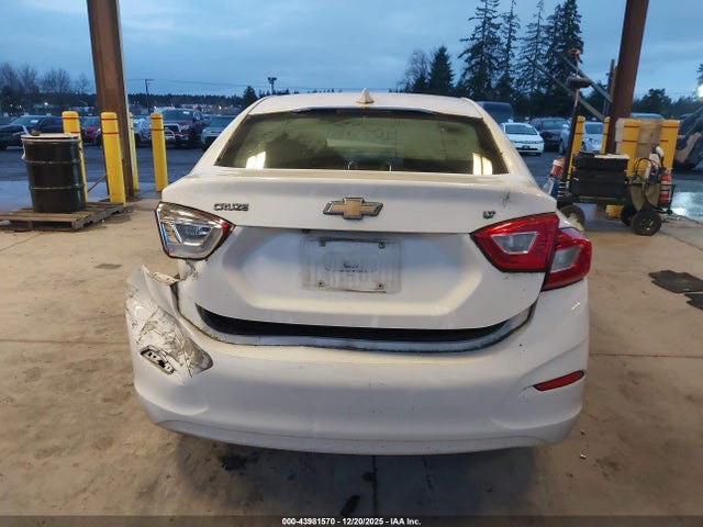 1G1BE5SM6J7176334 Chevrolet Cruze Lt Auto