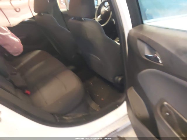 1G1BE5SM6J7176334 Chevrolet Cruze Lt Auto