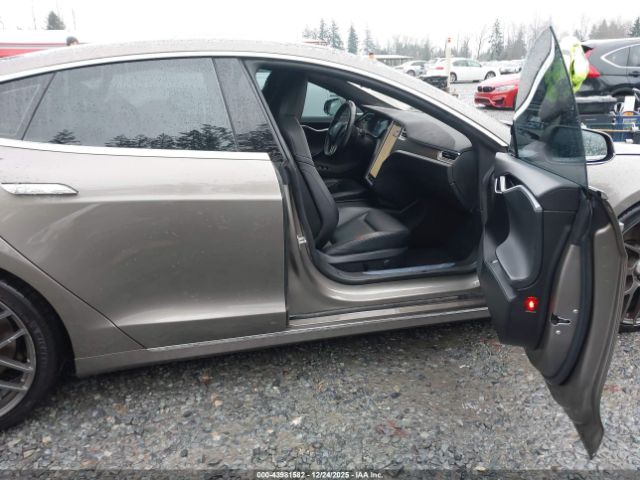 2016 TESLA MODEL S 5YJSA1E22GF144456 Photo 4