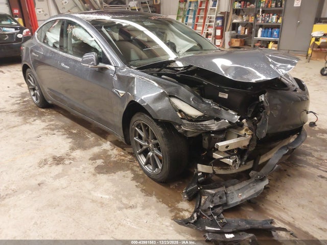 2018 TESLA MODEL 3 5YJ3E1EA9JF019087 Photo 0