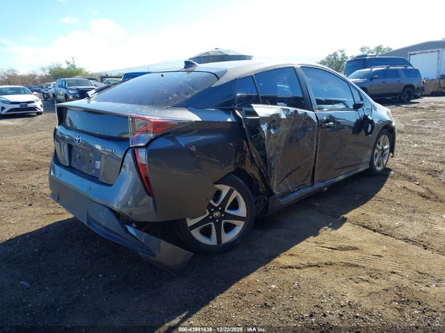 JTDKARFU0H3539488 Toyota Prius Three Touring