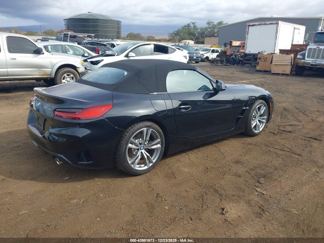 2020 BMW Z4 WBAHF3C00LWW83217 Photo 3