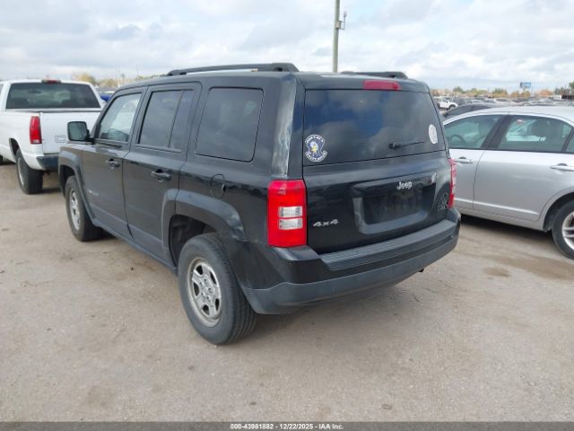 2016 JEEP PATRIOT 1C4NJRBB7GD653417 Photo 2