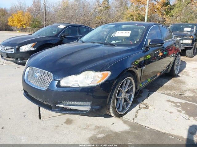 2011 JAGUAR XF SAJWA0GB2BLS19186 Photo 1