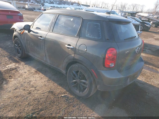 2012 MINI COOPER COUNTRYMAN WMWZB3C58CWM02681 Photo 2