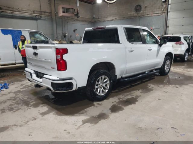 2022 CHEVROLET SILVERADO 1500 3GCUDEED3NG558197 Photo 3